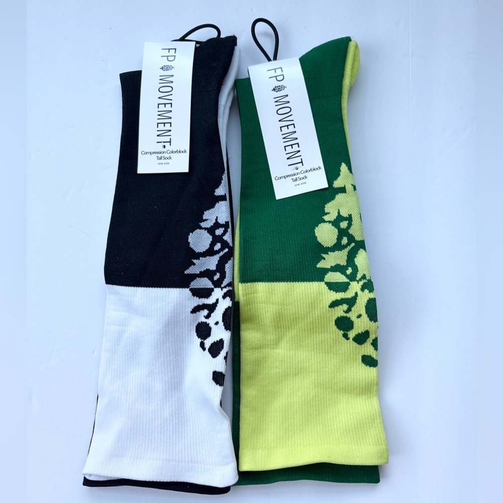 Set of 2 NWT Free People FP Movement Colorblock Buti Compression Tall Socks